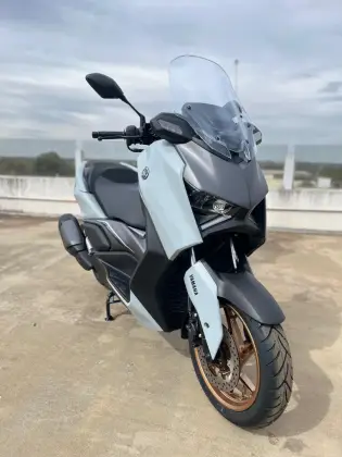YAMAHA XMAX 300 CONNECTED ABS 