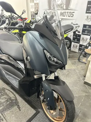 YAMAHA XMAX ABS 
