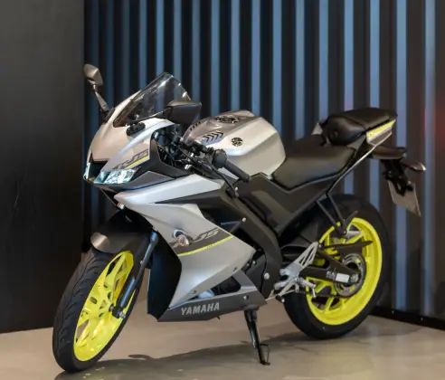 YAMAHA YZF R15 