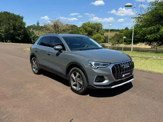 AUDI Q3 2.0 40 TFSI GASOLINA PERFORMANCE QUATTRO TIPTRONIC