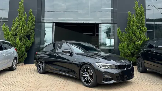 BMW 330i 2.0 16V TURBO GASOLINA M SPORT AUTOMÁTICO