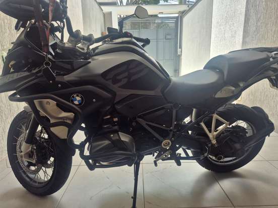 BMW-R 1250 GS TRIPLE BLACK BMW-R 1250 GS TRIPLE BLACK-2021