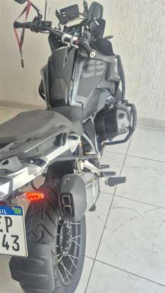 BMW-R 1250 GS TRIPLE BLACK-2021