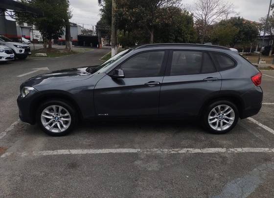 BMW X1 2.0 16V TURBO ACTIVEFLEX SDRIVE20I 4P AUTOMÁTICO