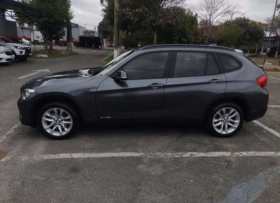 BMW-X1-2.0 16V TURBO ACTIVEFLEX SDRIVE20I 4P AUTOMÁTICO BMW-X1-2015