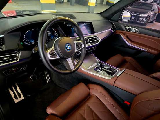 BMW-X5-3.0 I6 TURBO HÍBRIDO XDRIVE45E M SPORT AUTOMÁTICO BMW-X5-2023