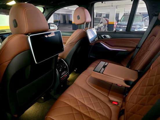 BMW-X5-2023