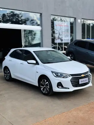 CHEVROLET ONIX 1.0 TURBO FLEX PREMIER AUTOMÁTICO