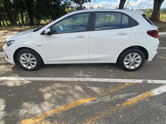 CHEVROLET-ONIX-2022
