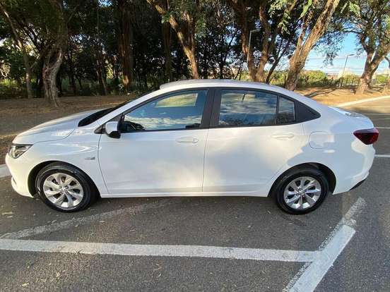 CHEVROLET-ONIX-1.0 TURBO FLEX PLUS LT MANUAL CHEVROLET-ONIX-2022