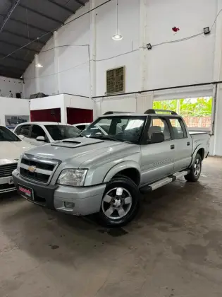 CHEVROLET S10 2.4 MPFI EXECUTIVE 4X2 CD 8V FLEX 4P MANUAL