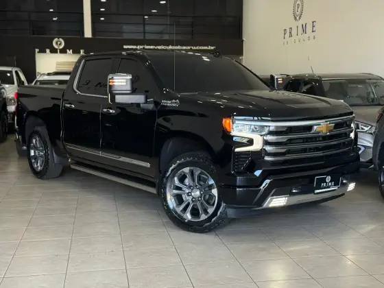 CHEVROLET SILVERADO 5.3 V8 GASOLINA 1500 HIGH COUNTRY 4X4 AUTOMÁTICO
