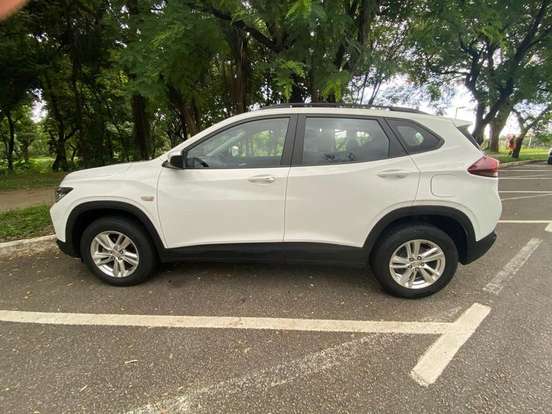 CHEVROLET-TRACKER-2022