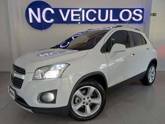 CHEVROLET-TRACKER-2015