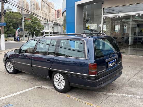 CHEVROLET-OMEGA-2.2 MPFI GLS 8V GASOLINA 4P MANUAL CHEVROLET-OMEGA-1995
