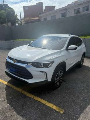 CHEVROLET-TRACKER-2024