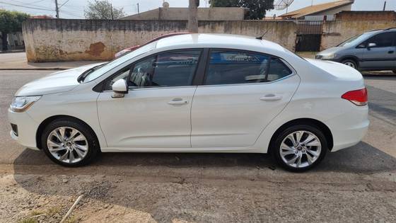 CITROËN C4 LOUNGE 2.0 MPFI TENDANCE 16V FLEX 4P AUTOMÁTICO