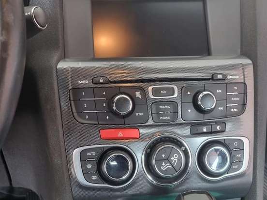 CITROËN-C4 LOUNGE-2.0 MPFI TENDANCE 16V FLEX 4P AUTOMÁTICO CITROËN-C4 LOUNGE-2015