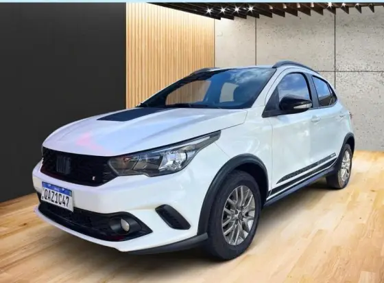 FIAT ARGO 1.8 E.TORQ FLEX TREKKING AT6