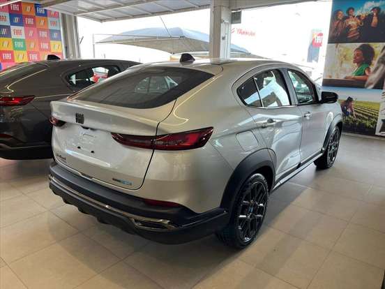 FIAT-FASTBACK-1.0 TURBO 200 HYBRID IMPETUS CVT FIAT-FASTBACK-2025