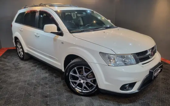 FIAT FREEMONT 2.4 PRECISION 16V GASOLINA 4P AUTOMÁTICO
