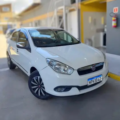 FIAT GRAND SIENA 1.6 MPI ESSENCE 16V FLEX 4P MANUAL