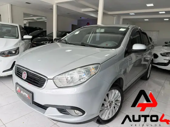 FIAT GRAND SIENA 1.6 MPI ESSENCE 16V FLEX 4P MANUAL