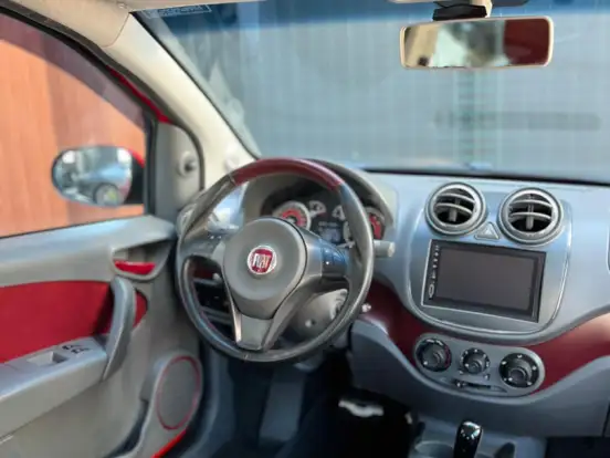 FIAT-PALIO-1.6 MPI SPORTING 16V FLEX 4P AUTOMATIZADO FIAT-PALIO-2013