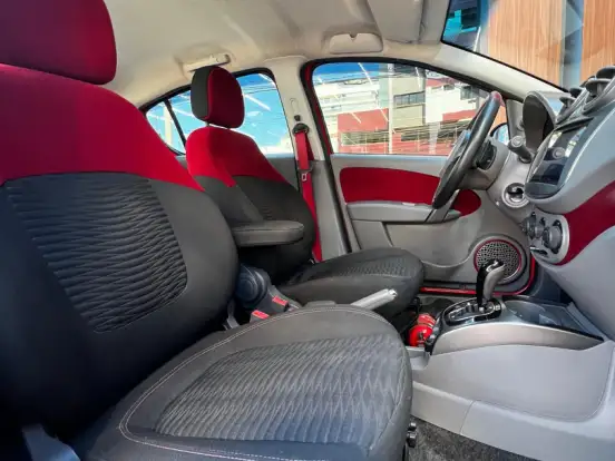 FIAT-PALIO-1.6 MPI SPORTING 16V FLEX 4P AUTOMATIZADO FIAT-PALIO-2013