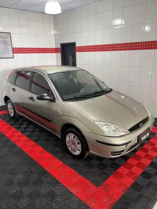 FORD FOCUS 1.6 GL 8V FLEX 4P MANUAL