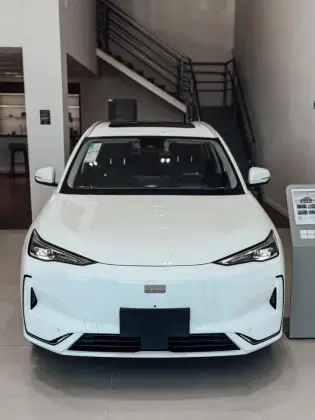 GEELY EX2 39,4 KW ELÉTRICO MAX