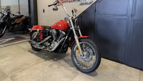 HARLEY-DAVIDSON-DYNA SUPER GLIDE CUSTOM-2011