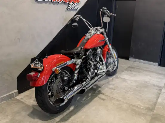 HARLEY-DAVIDSON-DYNA SUPER GLIDE CUSTOM HARLEY-DAVIDSON-DYNA SUPER GLIDE CUSTOM-2011