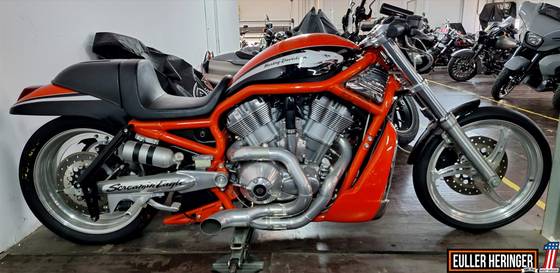 HARLEY-DAVIDSON V-ROD 