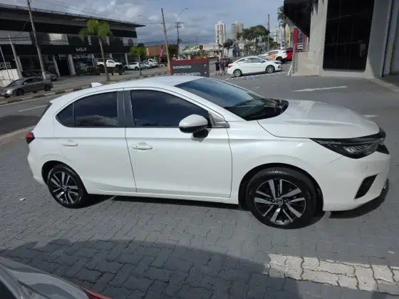 HONDA CITY 1.5 i-VTEC FLEX HATCH TOURING CVT