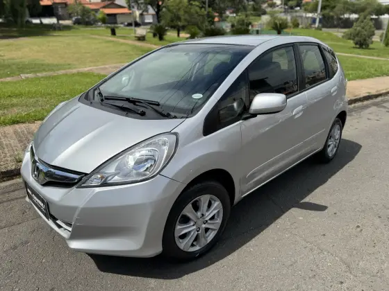 HONDA FIT 1.4 LX 16V FLEX 4P AUTOMÁTICO