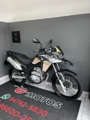 HONDA XRE 300 ADVENTURE 