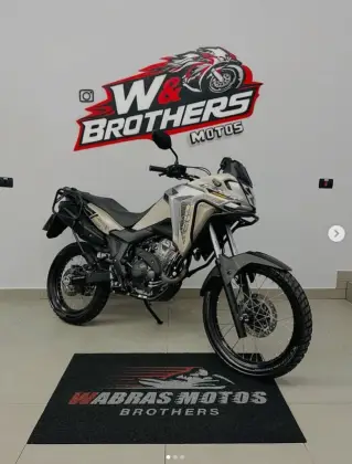 HONDA XRE 300 SAHARA ADVENTURE 