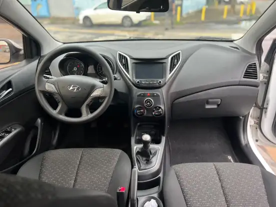 HYUNDAI-HB20-2019