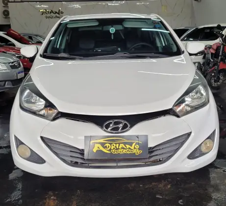 HYUNDAI HB20S 1.6 COMFORT PLUS 16V FLEX 4P AUTOMÁTICO