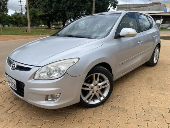 HYUNDAI I30 2.0 MPFI GLS 16V GASOLINA 4P MANUAL