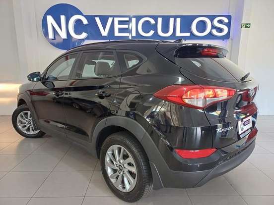 HYUNDAI-TUCSON-2020