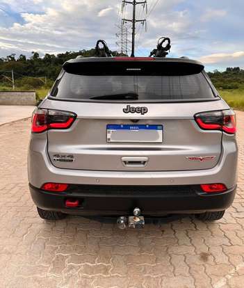 JEEP-COMPASS-2021