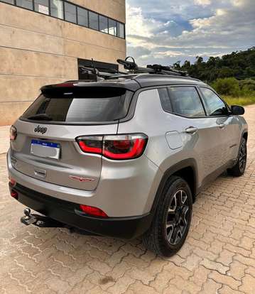 JEEP-COMPASS-2021