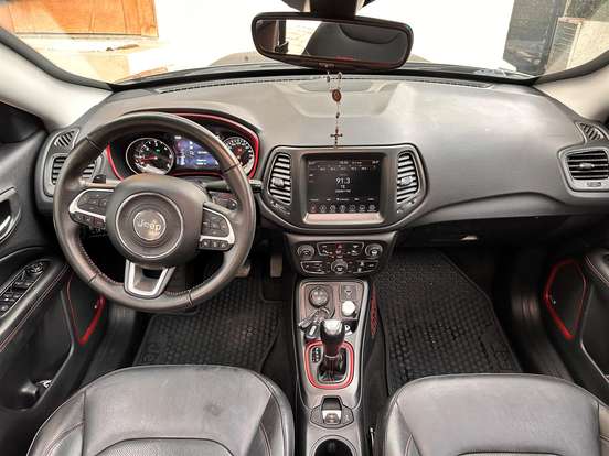 JEEP-COMPASS-2021