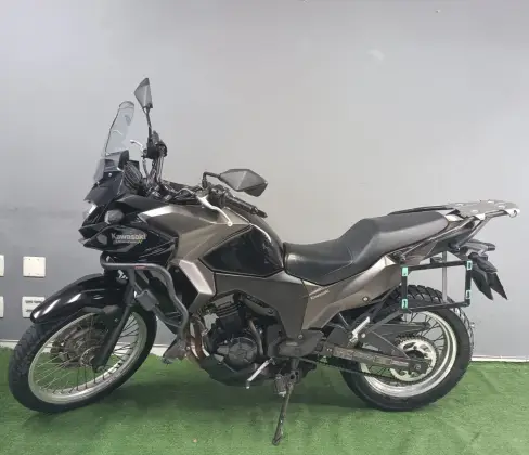 KAWASAKI VERSYS-X 300 