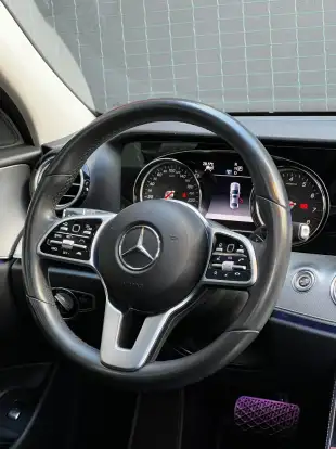 MERCEDES-BENZ-E 300-2020
