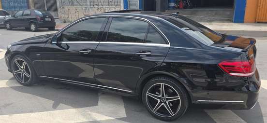 MERCEDES-BENZ-E 250-2016