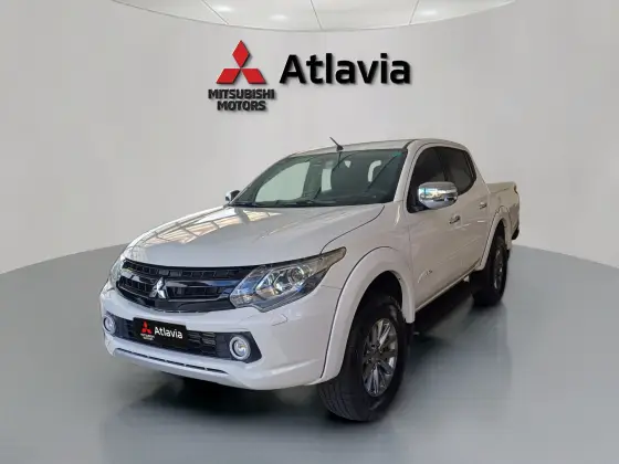 MITSUBISHI L200 TRITON 2.4 16V TURBO DIESEL SPORT HPE-S CD 4P 4X4 AUTOMÁTICO