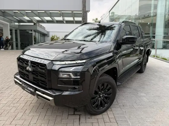 MITSUBISHI TRITON 2.4 BITURBO DIESEL CD KATANA 4X4 AUTOMÁTICO